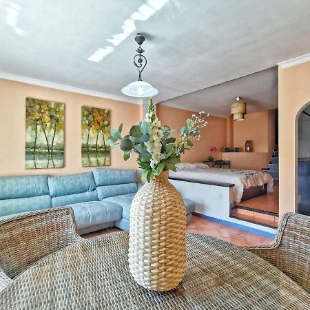 Apartamento Carihuela Torremolinos Exterior photo